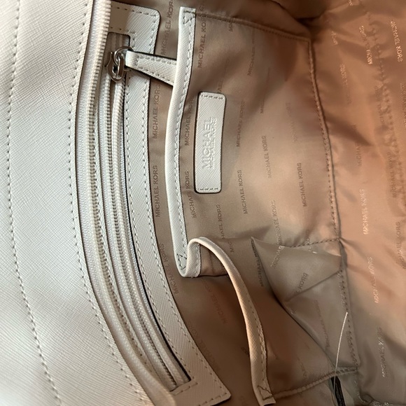 Michael Kors purse NWOT - Picture 6 of 14